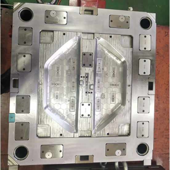 Injection Mould For Auto Storage Box